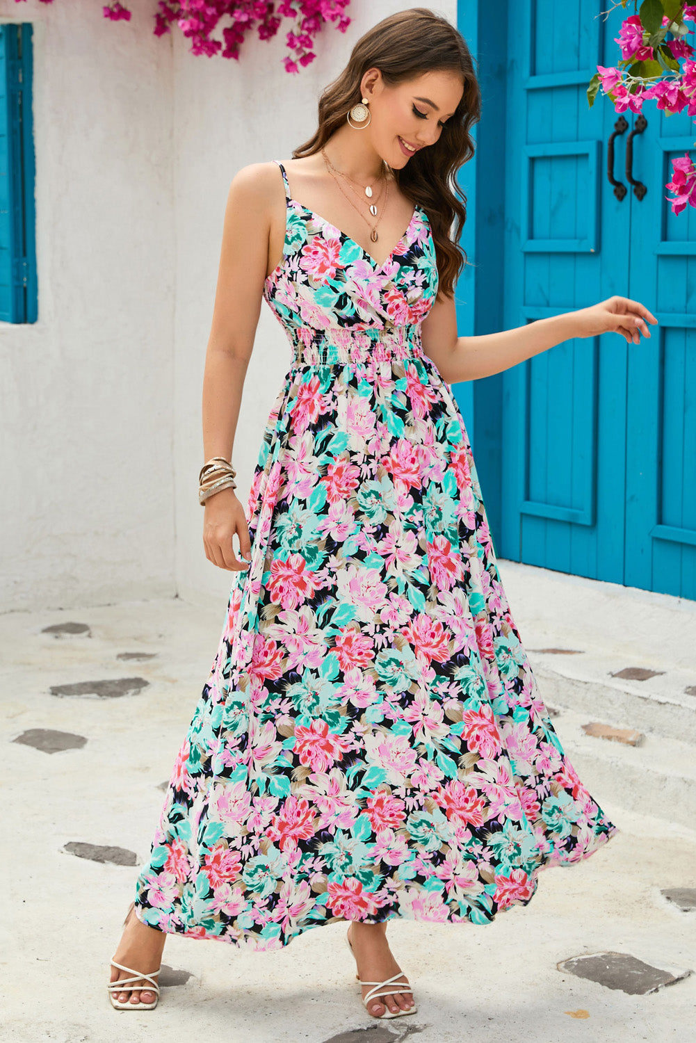 Stilla | Spaghetti Strap Surplice Neck Maxi Kjole Levere