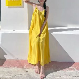 Stilla | Plus Size Sexy Halterneck Rygfri Feriedragt