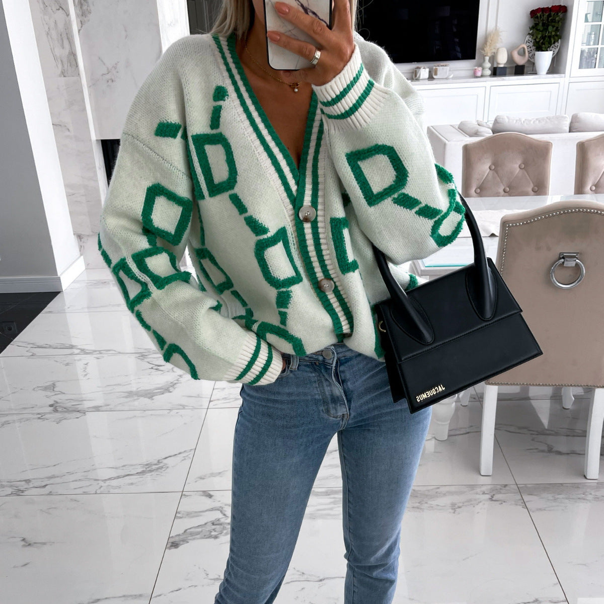 Stilla | Klassisk Enknaps Cardigan