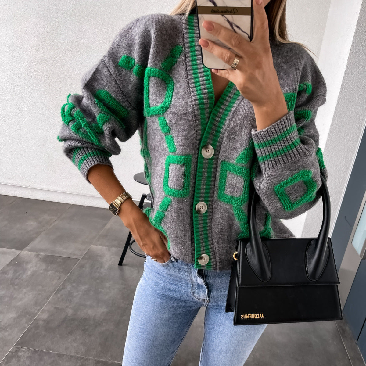 Stilla | Klassisk Enknaps Cardigan