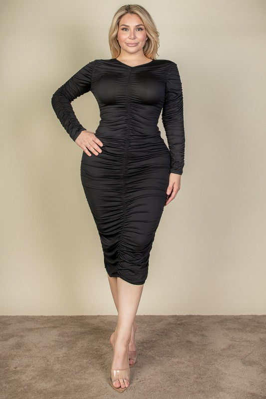 Stilla | Plus Size Rynket Langærmet Midi Kjole Hot på udsalg