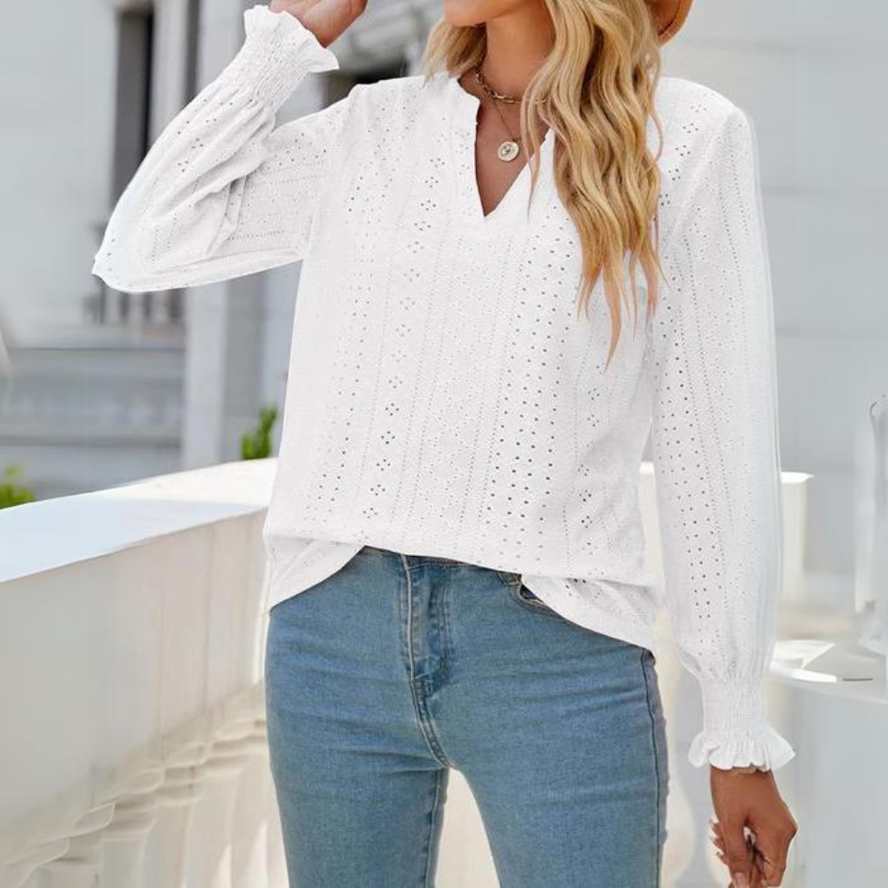 Stilla | Elegant Bluse Med Spids Volanger
