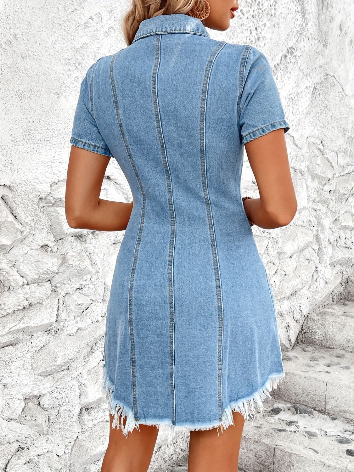 Stilla | Hem Knap Op Kort ærmet Denim Kjole