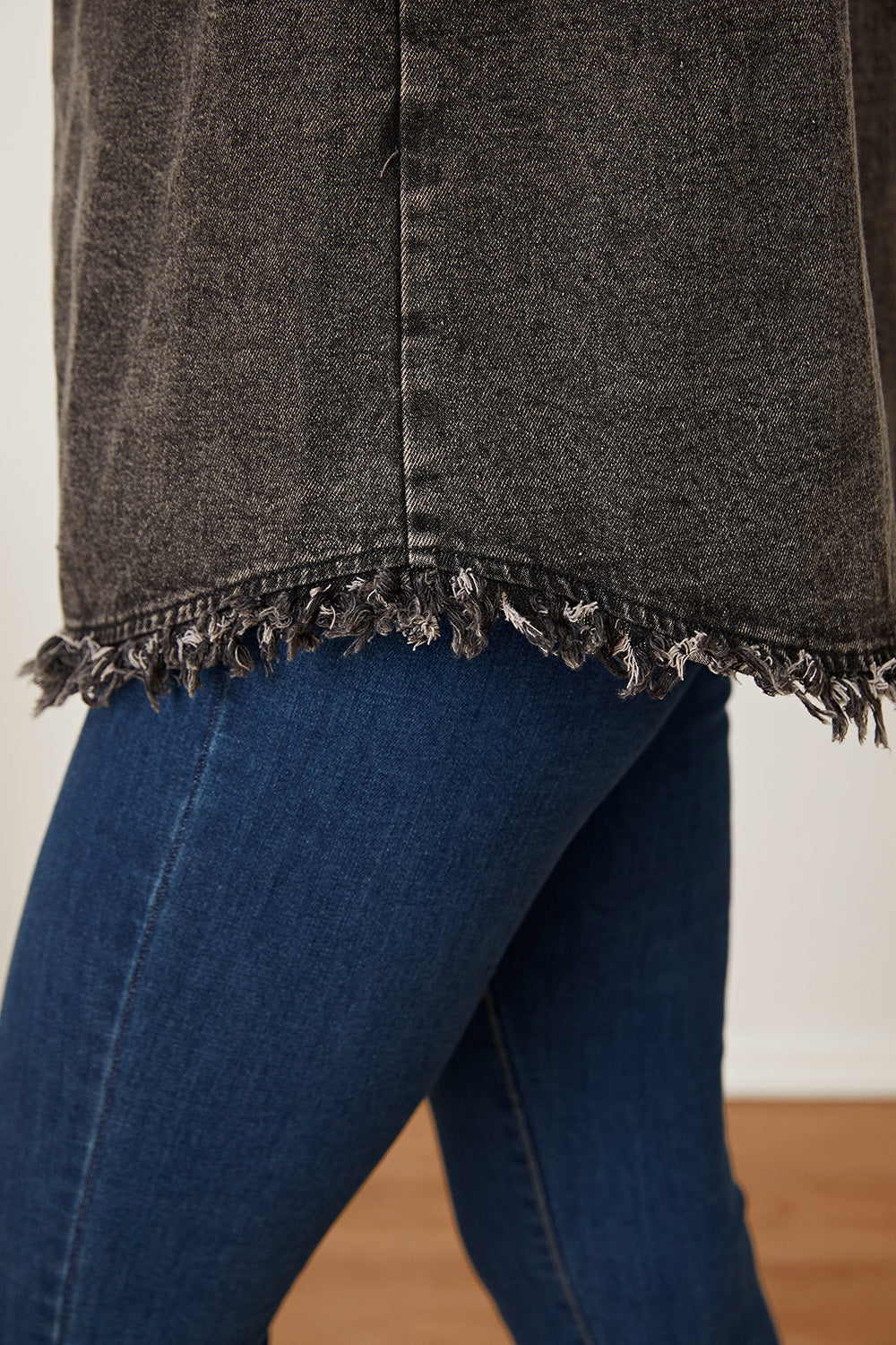 Stilla | Raw Hem Pocketed Denim Jakke Hot på udsalg