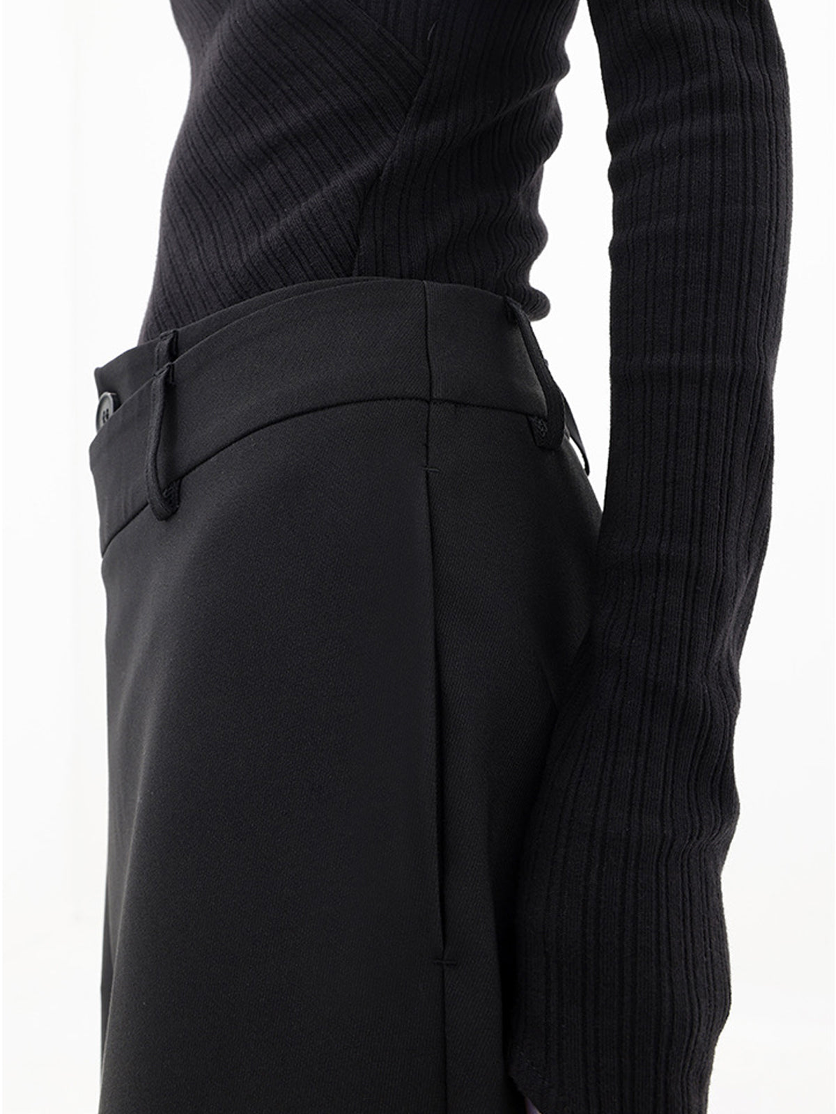 Stilla | Vidde Bukser i Sort med Asymmetrisk Design Polyester