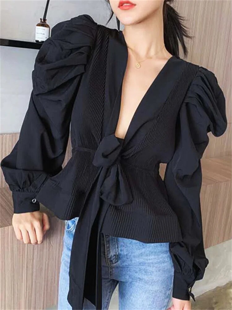Stilla | Elegante V-hals Bluse Med Puffede Ærmer Online
