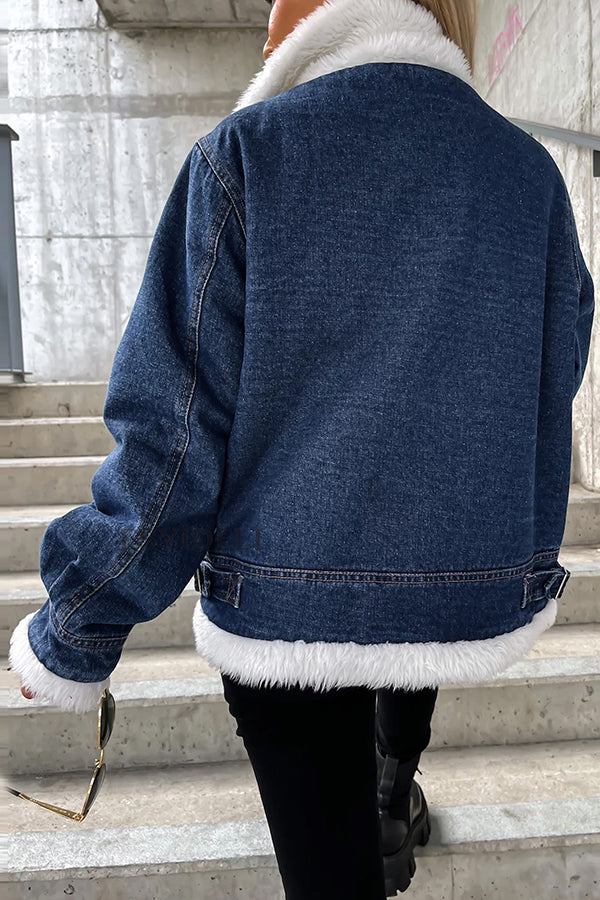 Stilla | Løs oversized jakke med patchwork revers i får uld