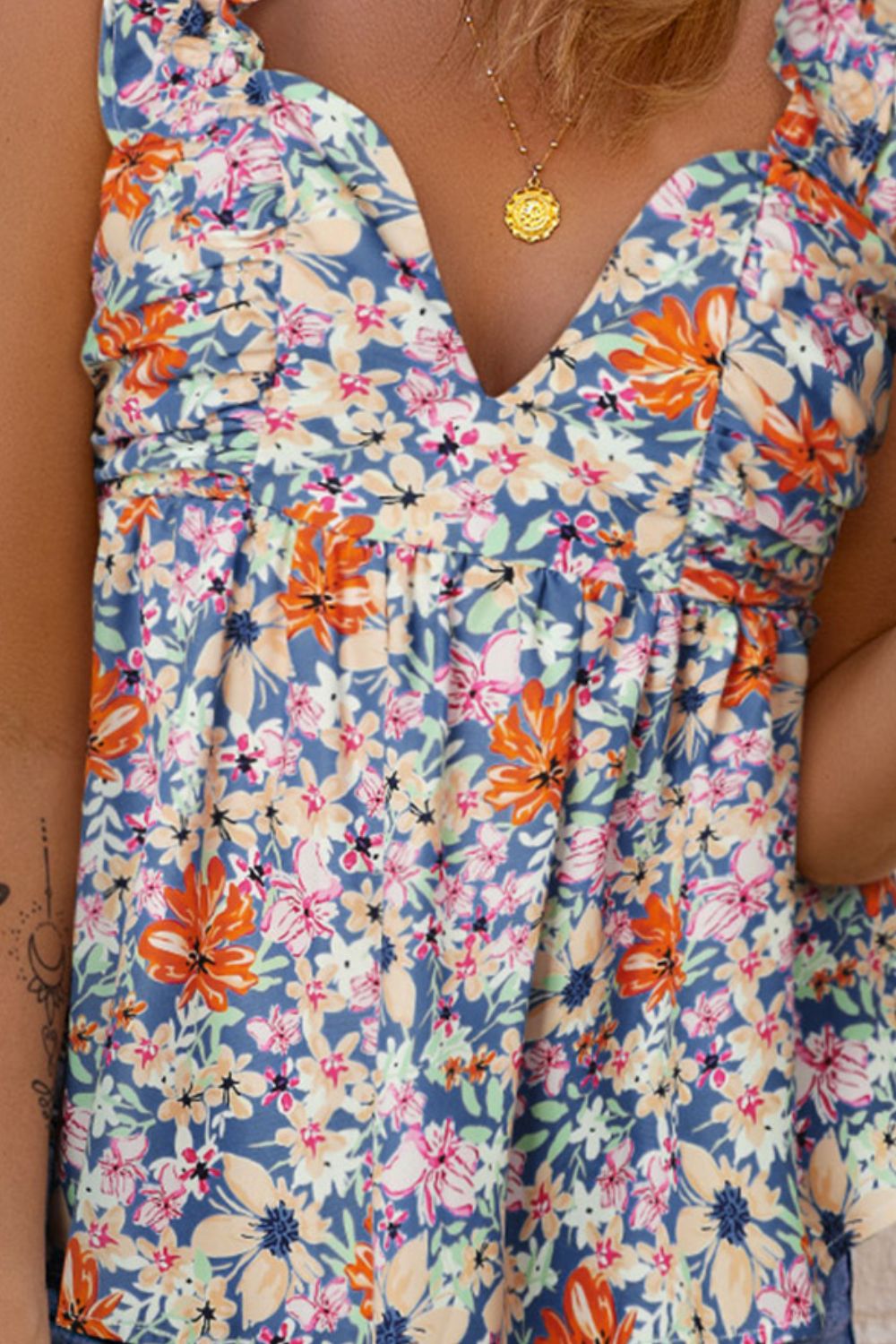 Stilla | Floral Smocked Kapærmet Top