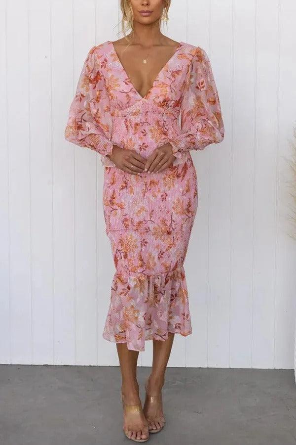 Stilla | Blomsterprint Ruffle Kjole