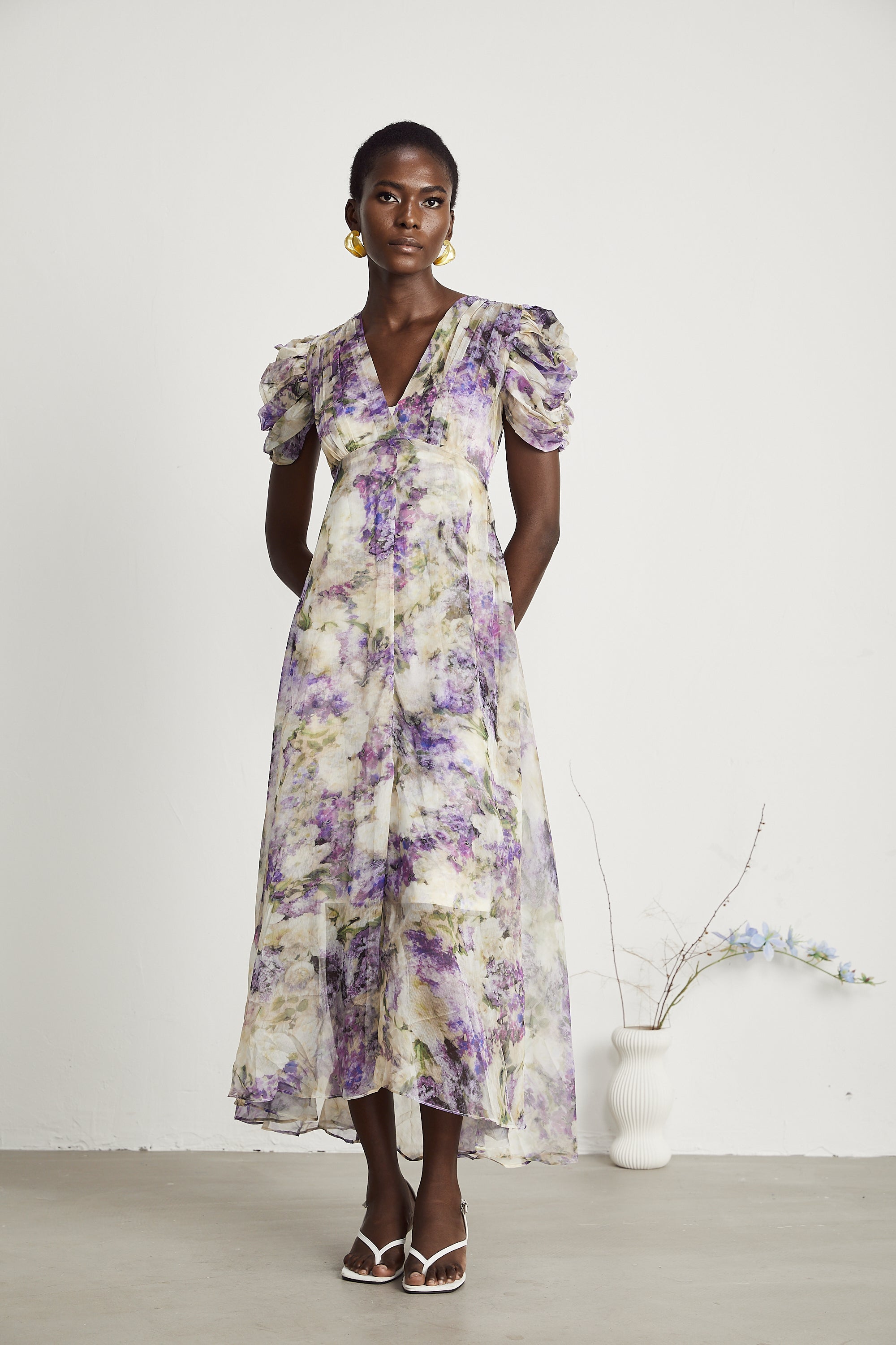 Stilla | Blomsterprint Semi Gennemsigtig Midi Kjole Online salg