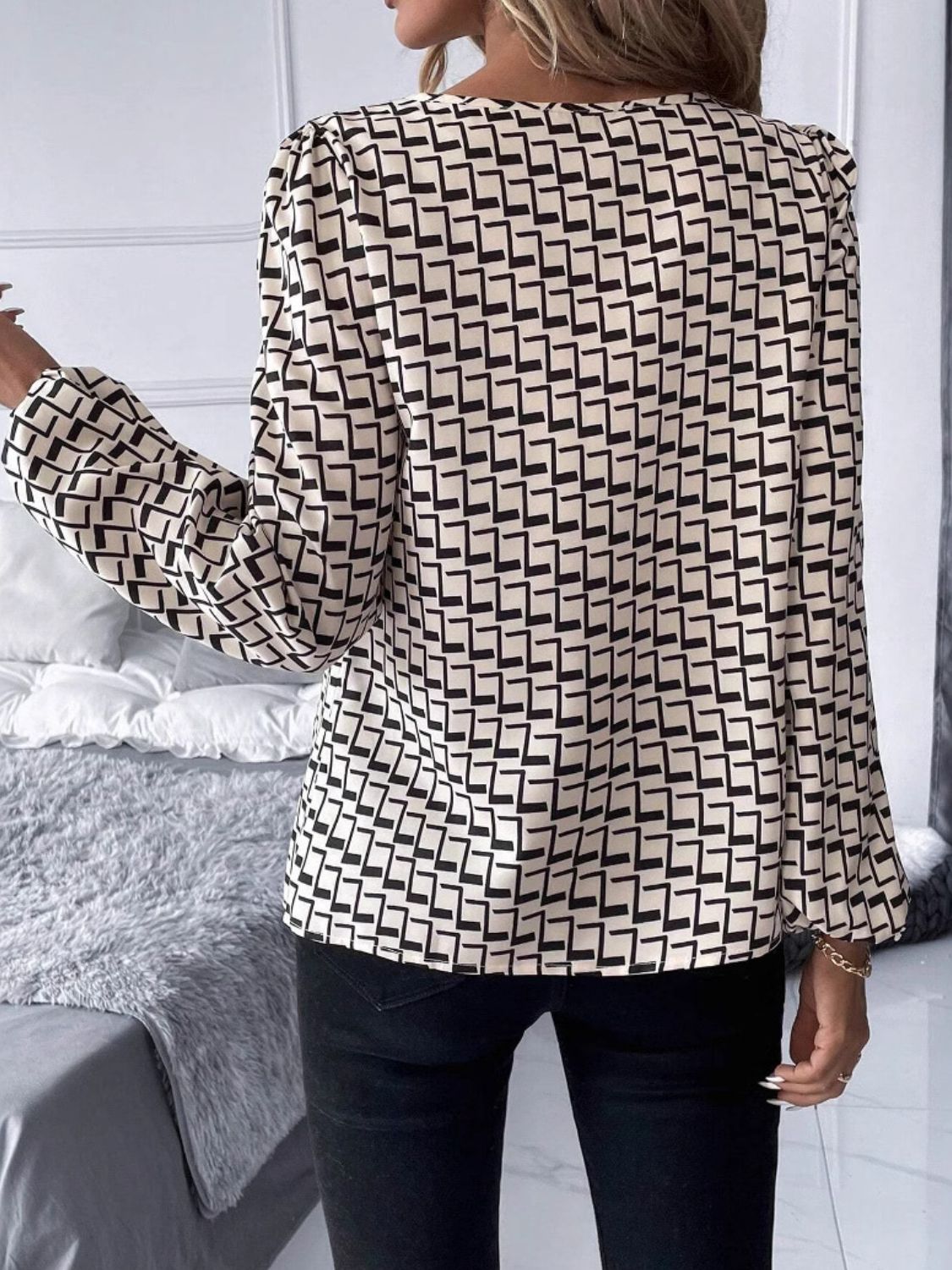Stilla | Cutout Trykt Langærmet Bluse Online salg