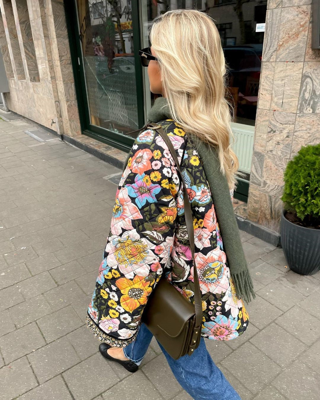 Stilla | Damejakke Polstret Med Blomsterprint