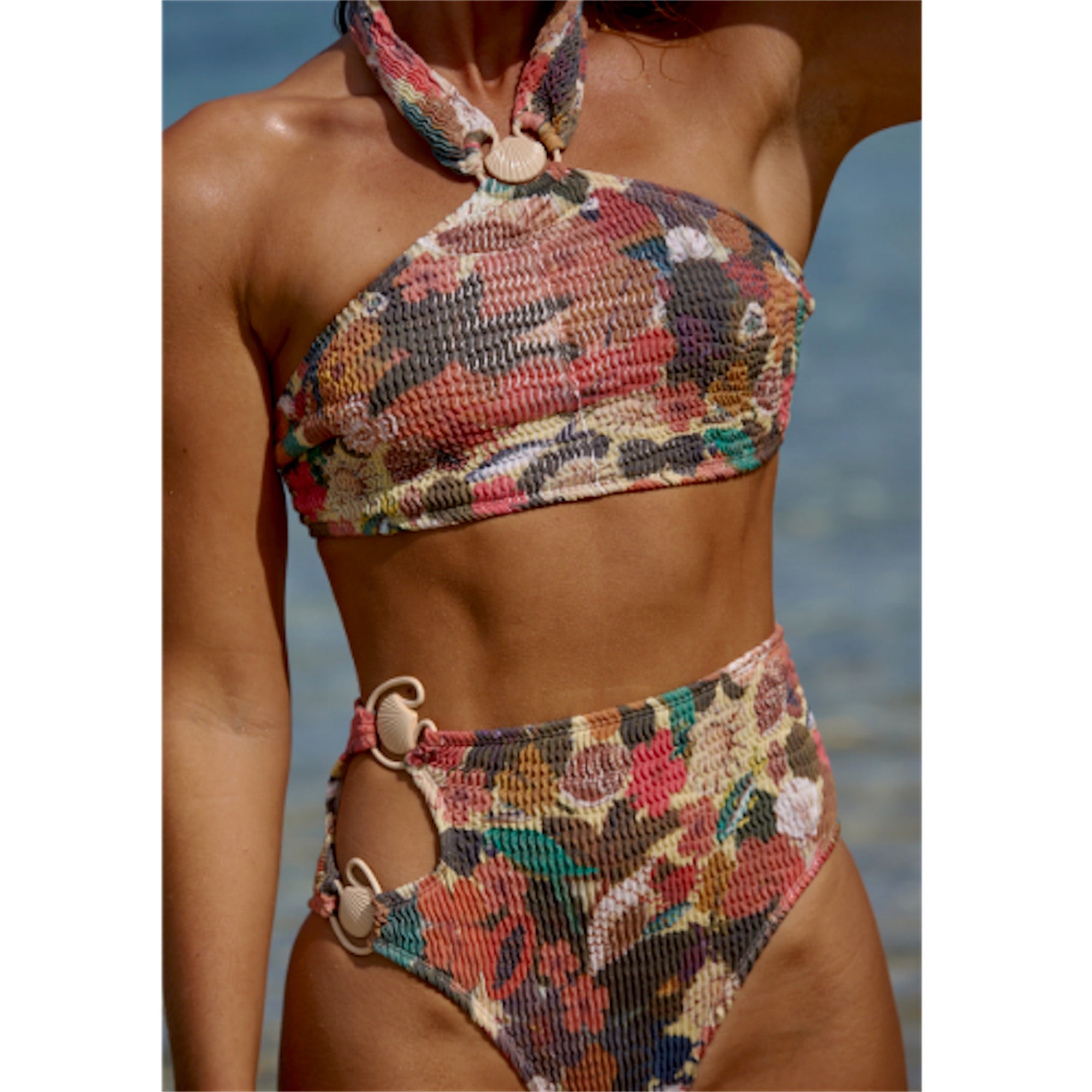 Stilla | Bella Høj Bikini Lagoon