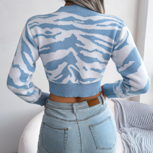 Stilla | Trendy Beskåret Strikket Sweater til Kvinder