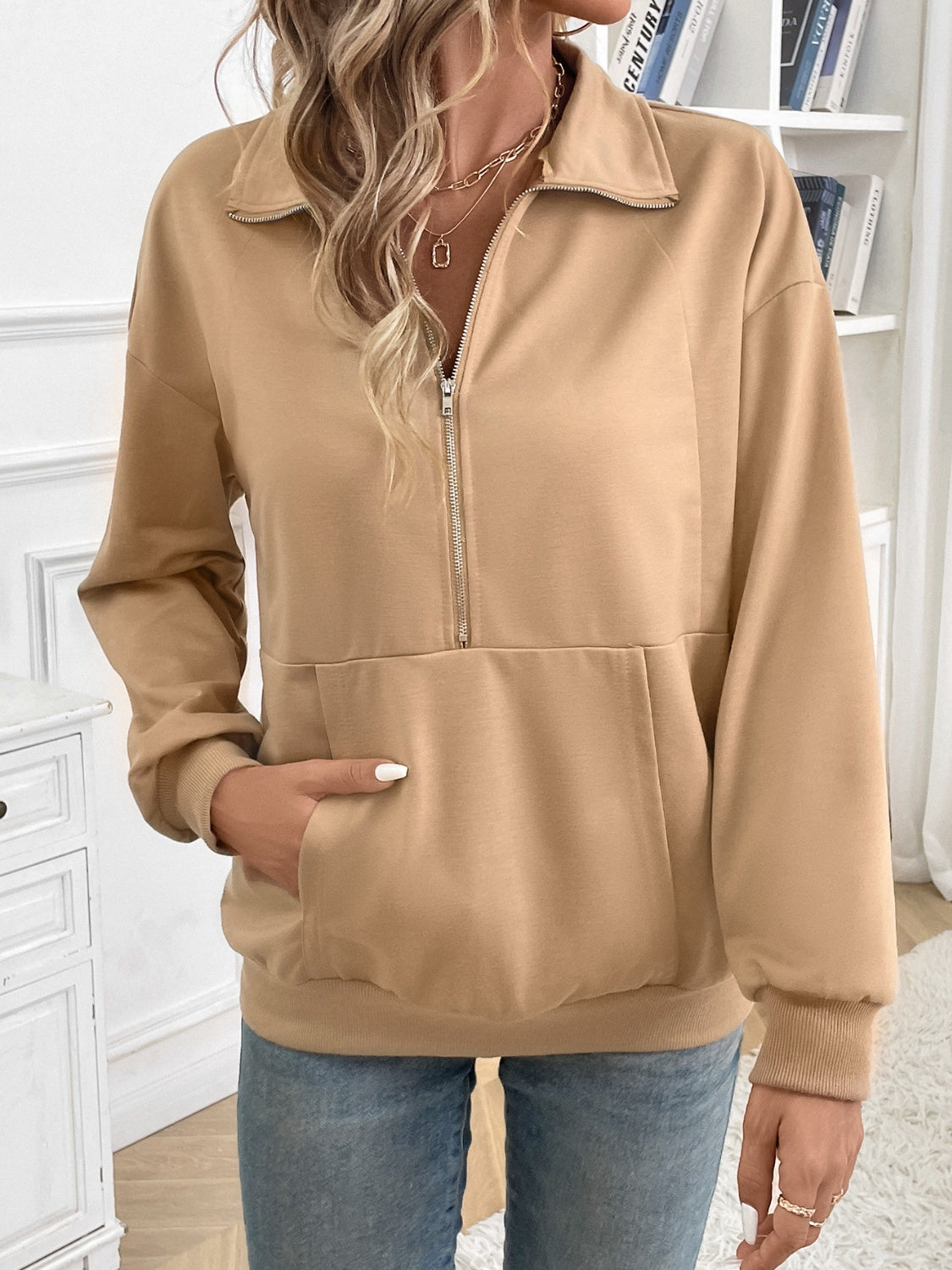 Stilla | Sweatshirt med lange ærmer halvlynlås med kængurulomme