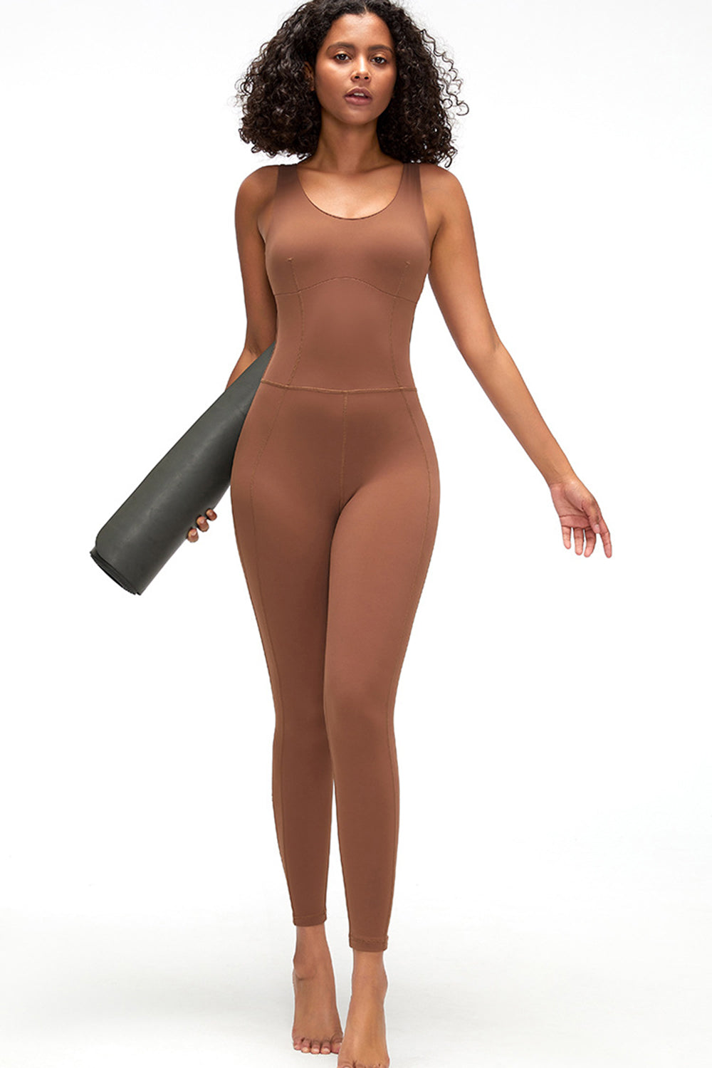 Stilla | Bred Strop Aktiv Jumpsuit
