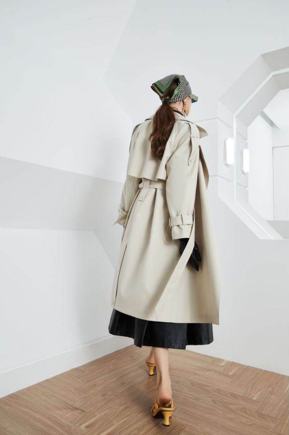Stilla | Beige Trench Coat