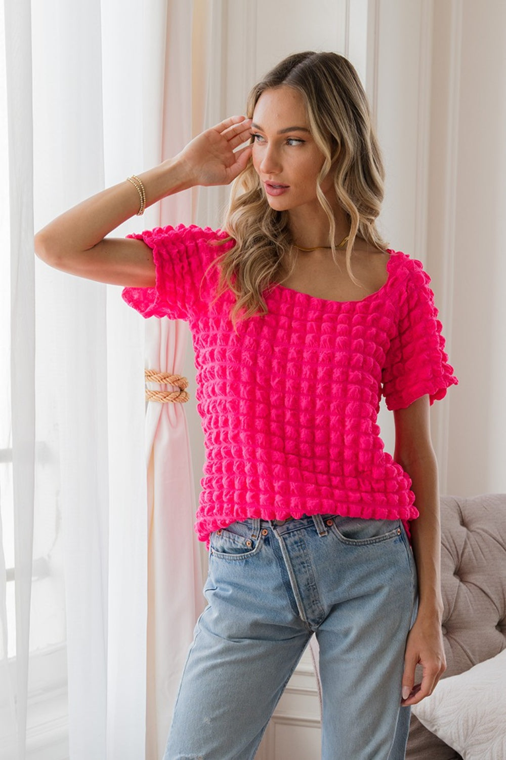 Stilla | In Love Bubble Tekstureret Rund Hals Kort Ærme T-Shirt