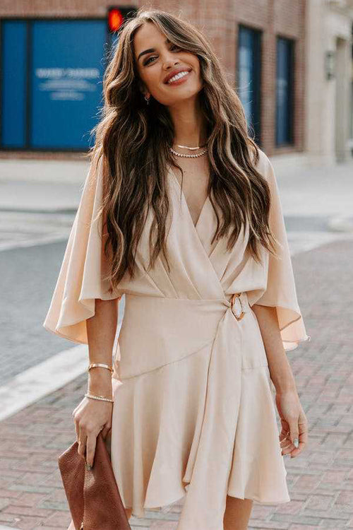 Stilla | Feminine Love Cape Kortærmet Wrap Mini Kjole Online nu