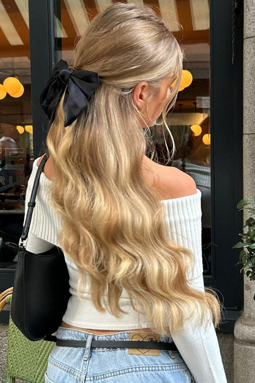 Stilla | Endearing Appeal Ribbet Strik Off the Shoulder Til Toppen på udsalg