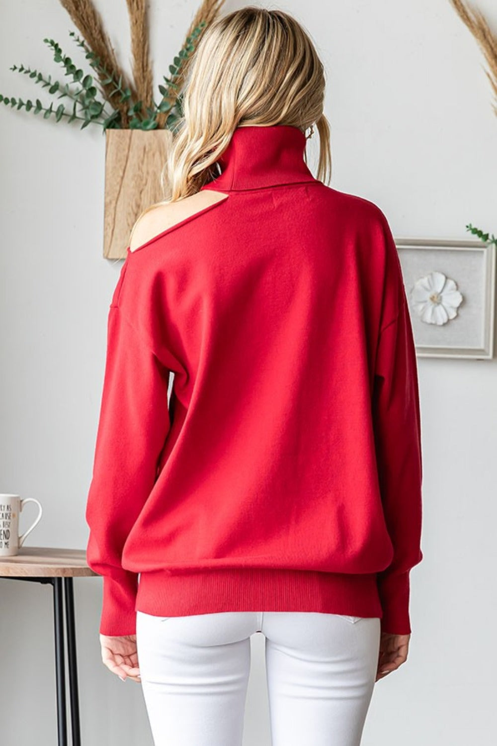 Stilla | Rullekrave sweater Første Kærlighed Med Udskaarne Skuldre