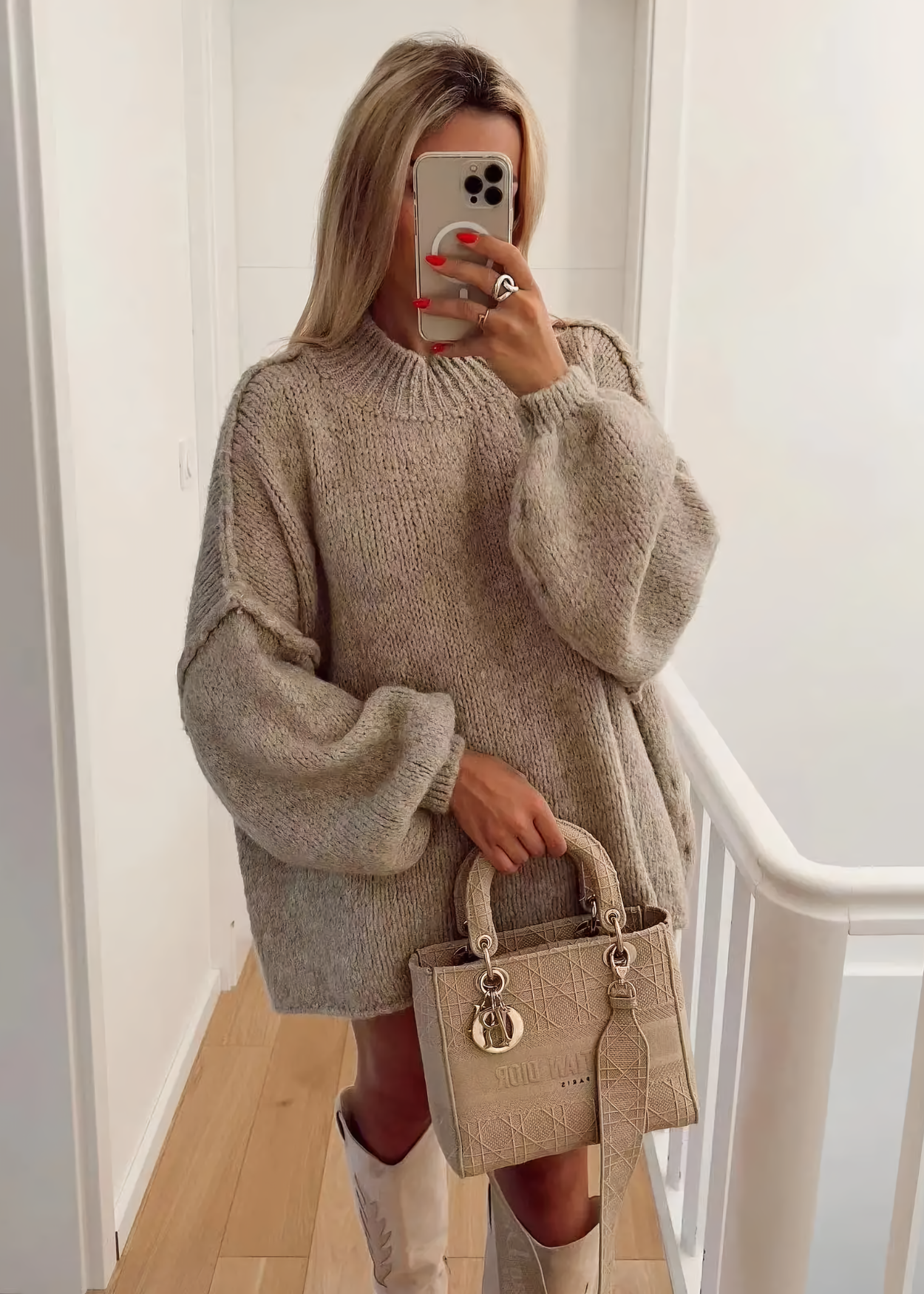 Stilla | Pullover Street Oversize Med Rundhalsudskæring