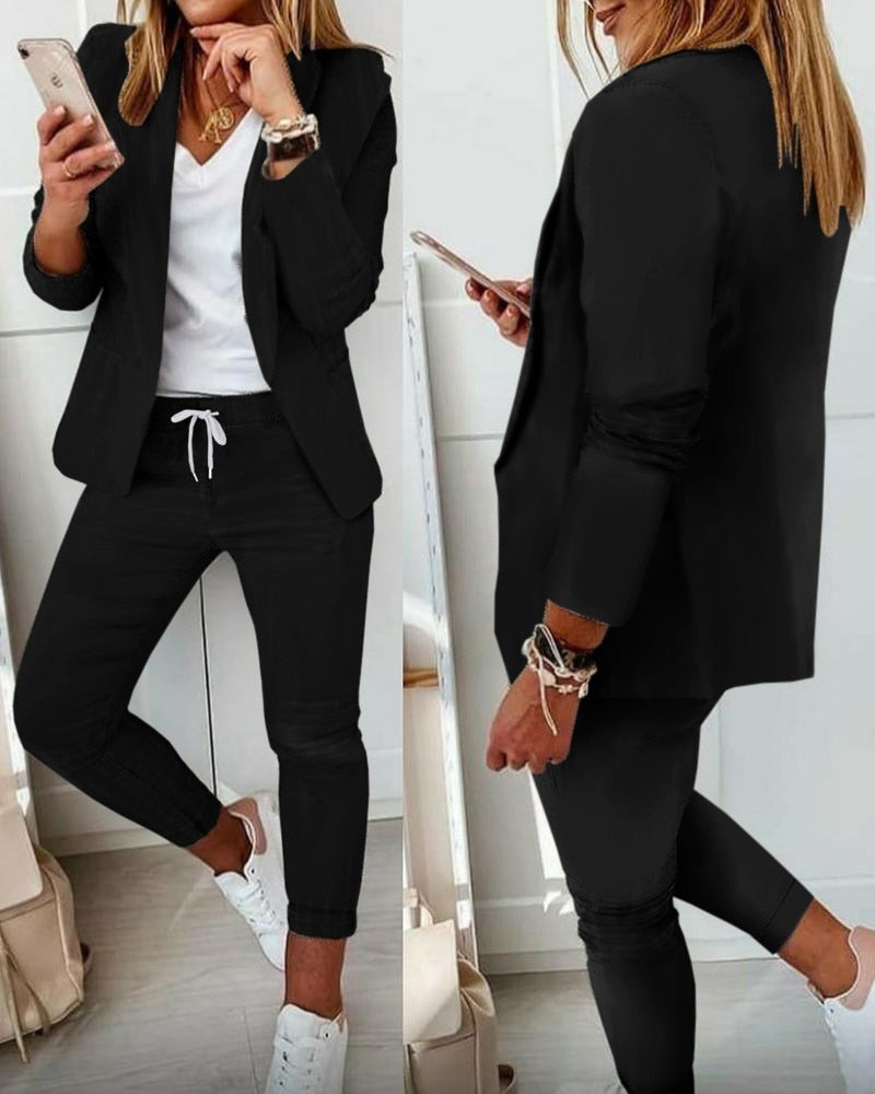 Stilla | Elegant To-delt Blazer Sæt